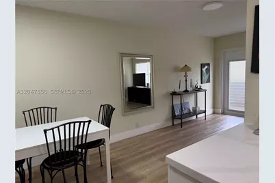 9101 Sunrise Lakes #215, Sunrise, FL 33322 - Photo 12