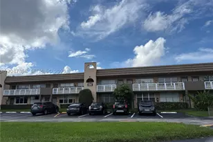9101 Sunrise Lakes, Sunrise, FL 33322 - Photo 2