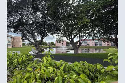 9101 Sunrise Lakes #215, Sunrise, FL 33322 - Photo 46