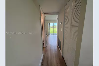 9101 Sunrise Lakes #215, Sunrise, FL 33322 - Photo 28