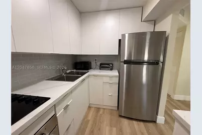 9101 Sunrise Lakes #215, Sunrise, FL 33322 - Photo 20
