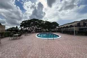 9101 Sunrise Lakes, Sunrise, FL 33322 - Photo 58