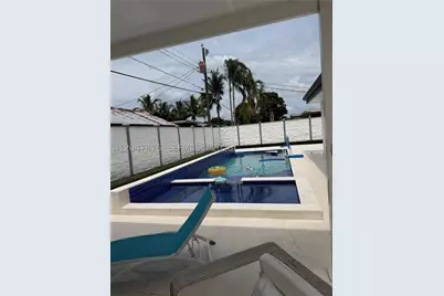 7525 Roosevelt, Hollywood, FL 33024 - Photo 32