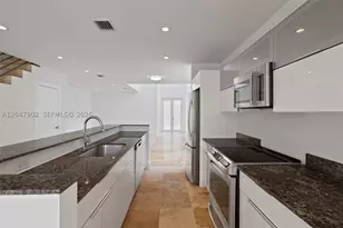 7004 NE 5th, Miami, FL 33138 - Photo 8