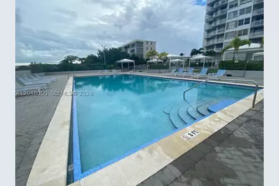 18061 Biscayne #PH02, Aventura, FL 33160 - Photo 28