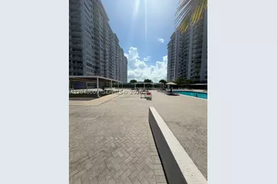 18061 Biscayne #PH02, Aventura, FL 33160 - Photo 16