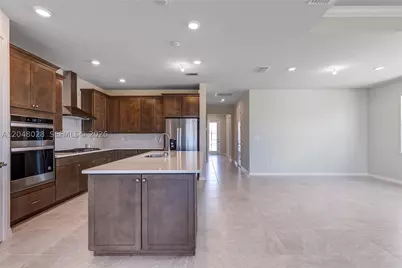 4480 Gramercy, Oakland Park, FL 33309 - Photo 6