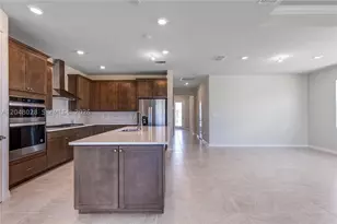 4480 Gramercy, Oakland Park, FL 33309 - Photo 6