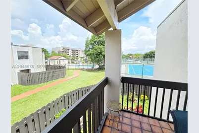 8877 Fontainebleau #202, Miami, FL 33172 - Photo 14