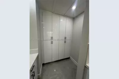 10790 SW 66th, Miami, FL 33173 - Photo 10