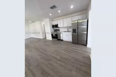 2530 NW 14th, Fort Lauderdale, FL 33311 - Photo 4