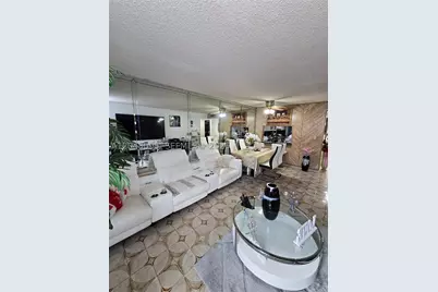 1555 W 44th #235, Hialeah, FL 33012 - Photo 20