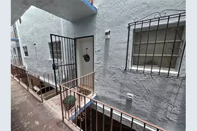 1555 W 44th #235, Hialeah, FL 33012 - Photo 36