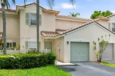 4941 SW 32nd, Dania Beach, FL 33312 - Photo 2