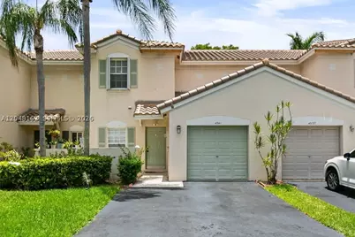 4941 SW 32nd, Dania Beach, FL 33312 - Photo 1