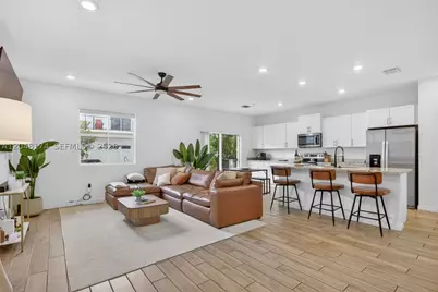 826 SE 17th, Homestead, FL 33034 - Photo 4