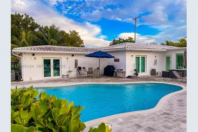 [Address not provided], North Miami, FL 33181 - Photo 2