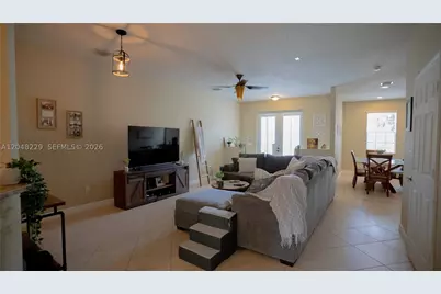 5808 Hampton Hills, Tamarac, FL 33321 - Photo 6