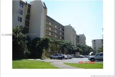 3001 W Rolling Hills #701, Davie, FL 33328 - Photo 1