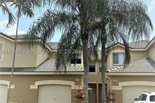 2174 N Ensenada, Weston, FL 33327 - Photo 1