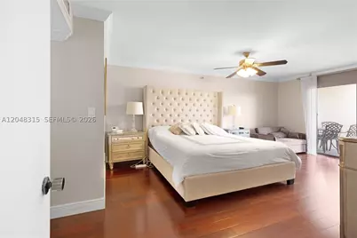 6423 Collins #703, Miami Beach, FL 33141 - Photo 30