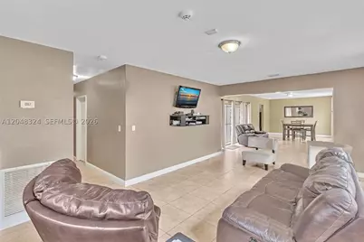 331 NE 176th, North Miami Beach, FL 33162 - Photo 16