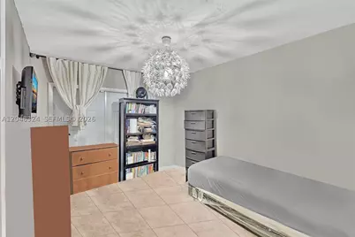 331 NE 176th, North Miami Beach, FL 33162 - Photo 18