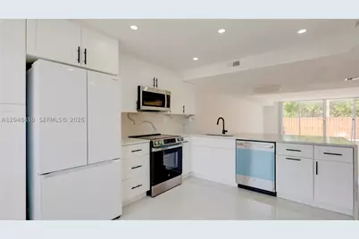 933 NE 24th #169, Hallandale, FL 33009 - Photo 22