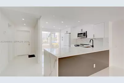 933 NE 24th #169, Hallandale, FL 33009 - Photo 2
