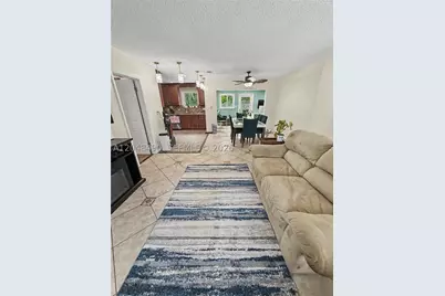 301 SW 65th, Pembroke Pines, FL 33023 - Photo 4