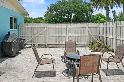 301 SW 65th, Pembroke Pines, FL 33023 - Photo 32