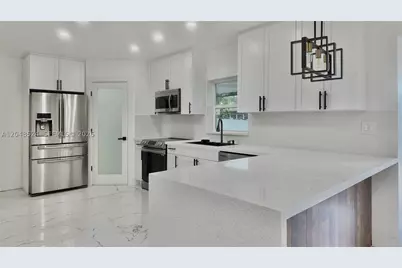 7721 Granada, Miramar, FL 33023 - Photo 4