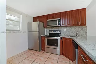10525 SW 112th, Miami, FL 33176 - Photo 2