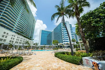 5055 Collins #14H, Miami Beach, FL 33140 - Photo 54