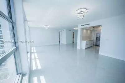 5055 Collins #14H, Miami Beach, FL 33140 - Photo 12