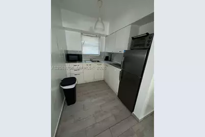 1600 Pennsylvania #7, Miami Beach, FL 33139 - Photo 4