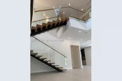 801 SE 11th, Fort Lauderdale, FL 33316 - Photo 4
