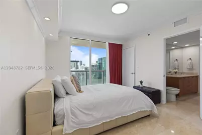 50 Biscayne #5210, Miami, FL 33132 - Photo 26