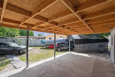 6084 E 7th, Hialeah, FL 33013 - Photo 16