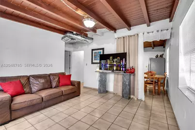 6084 E 7th, Hialeah, FL 33013 - Photo 4