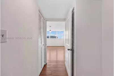 7118 Bonita #705, Miami Beach, FL 33141 - Photo 4