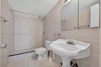 7118 Bonita #705, Miami Beach, FL 33141 - Photo 18