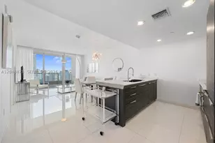 200 Biscayne Blvd, Miami, FL 33131 - Photo 4
