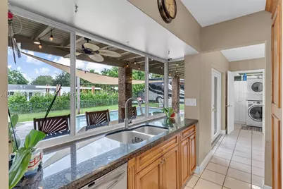 10360 SW 112th, Miami, FL 33176 - Photo 14