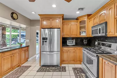 10360 SW 112th, Miami, FL 33176 - Photo 16