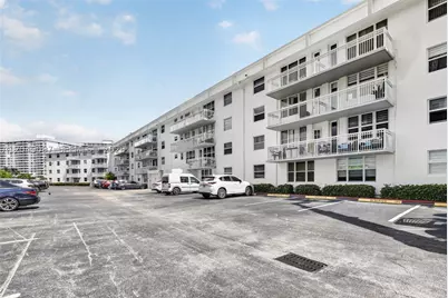 1913 S Ocean #225, Hallandale Beach, FL 33009 - Photo 4