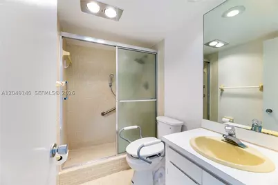 605 Oaks #607, Pompano Beach, FL 33069 - Photo 24