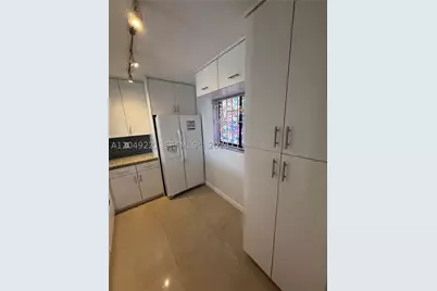8625 NW 8th #420, Miami, FL 33126 - Photo 6