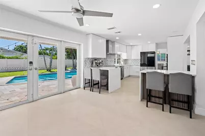 20235 Highland Lakes, Miami, FL 33179 - Photo 18