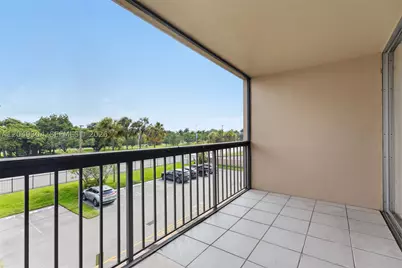 10425 SW 112th #302, Miami, FL 33176 - Photo 28